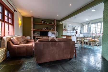 6_photo/94dce1ce93.b4cc4a627d7b0861-ATLAS-39df5269-8c81-4da1-a7bf-0aec7f8fd2e0.jpg de casa à venda com 2 quartos, 160m² em São Braz, Curitiba