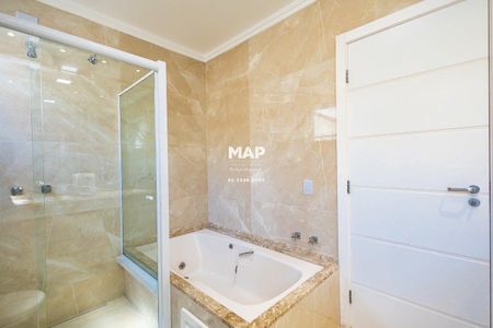 12_photo/94dce1d23b.11a0be3816c73405-ATLAS-e5aa116f-c603-46b3-a52b-2a6b108003cd.jpg de casa de condomínio à venda com 4 quartos, 241m² em Butiatuvinha, Curitiba