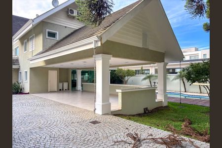 7_photo/94dce1d7b5.b2c53379f1f24e59-ATLAS-81f62b54-43f3-4d54-8195-e0ec6c603785.jpg de casa de condomínio à venda com 5 quartos, 688m² em São Braz, Curitiba