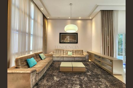 4_photo/94dce1df29.7327bc770fe2ef6f-ATLAS-4a9f5efb-e5ad-4cac-aeb3-e2a6c9c74ebe.jpg de casa à venda com 4 quartos, 346m² em Santa Felicidade, Curitiba