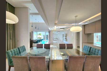 4_photo/94dce1df29.7327bc770fe2ef6f-ATLAS-7149f082-af8d-49cc-89f7-17ea795d29f7.jpg de casa à venda com 4 quartos, 346m² em Santa Felicidade, Curitiba