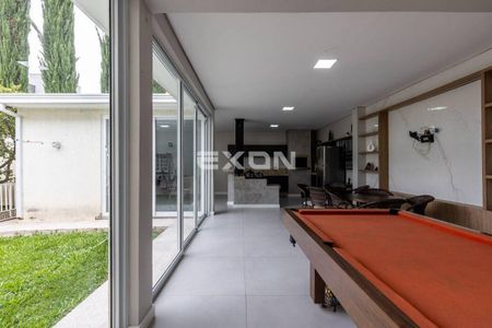 5_photo/94dce1e0f1.2c3574afb1006d70-ATLAS-19eb5f6b-d28c-4e2e-82e9-78b164945aa7.jpg de casa à venda com 4 quartos, 321m² em São Braz, Curitiba