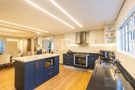 12_photo/94dce1e0f1.2c3574afb1006d70-ATLAS-84e52b7d-a919-4ffb-8ac3-a36e68a137ec.jpg de casa à venda com 4 quartos, 321m² em São Braz, Curitiba