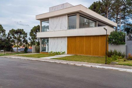 9_photo/94dce1e1cd.ff99c7063c8ae708-ATLAS-4188ddca-157f-4397-9499-e65f485a7f08.jpg de casa à venda com 4 quartos, 398m² em Orleans, Curitiba