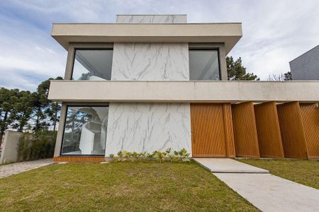 41_photo/94dce1e1cd.ff99c7063c8ae708-ATLAS-96b8cf84-b528-479c-a5cc-215c2e32ff54.jpg de casa à venda com 4 quartos, 398m² em Orleans, Curitiba