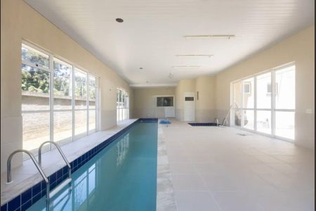 6_photo/94dce1e1df.ceff8192393c33de-ATLAS-088ff56a-c71b-41e7-ae49-a845c895f525.jpg de casa à venda com 4 quartos, 620m² em Orleans, Curitiba