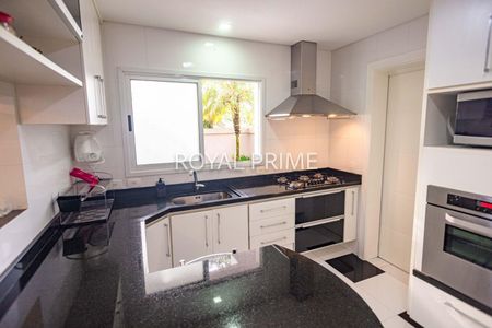 24_photo/94dce1e2f9.5f99f9ce08b67623-ATLAS-44169712-1c2a-4e07-b765-02b372d3c61c.jpg de casa à venda com 4 quartos, 270m² em Orleans, Curitiba