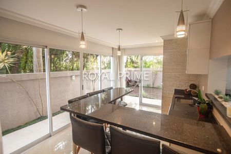 14_photo/94dce1e2f9.5f99f9ce08b67623-ATLAS-c03023e1-79d5-4b50-888e-e09ec7fd6344.jpg de casa à venda com 4 quartos, 270m² em Orleans, Curitiba