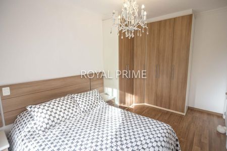 39_photo/94dce1e2f9.5f99f9ce08b67623-ATLAS-ccdbc98f-ae81-449f-b42b-b577b048d85b.jpg de casa à venda com 4 quartos, 270m² em Orleans, Curitiba