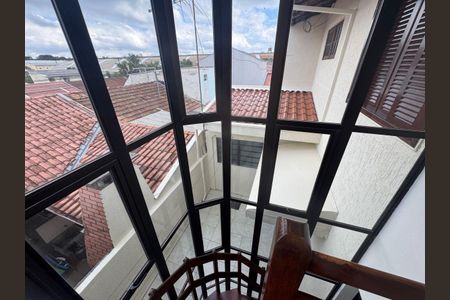 4_photo/94dce1e30d.9034fee1f2a82cec-ATLAS-3cb5a899-1d79-4d65-897a-eb7153796b60.jpg de casa à venda com 3 quartos, 110m² em Orleans, Curitiba