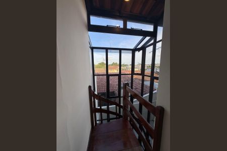 14_photo/94dce1e30d.9034fee1f2a82cec-ATLAS-89114e8d-bc18-484c-9dea-25d980eb880d.jpg de casa à venda com 3 quartos, 110m² em Orleans, Curitiba