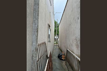 7_photo/94dce1e3e7.f1ebba836060b494-ATLAS-d02c552f-2bc2-42d1-ac36-a4236e9546bd.jpg de casa à venda com 3 quartos, 120m² em Orleans, Curitiba