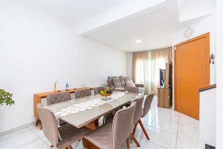 5_photo/94dce1e3f9.aa3f54dcddd2e04f-ATLAS-307075d2-3e84-4a76-a2ce-8579a6e64720.jpg de casa à venda com 0 quarto, 133m² em Orleans, Curitiba