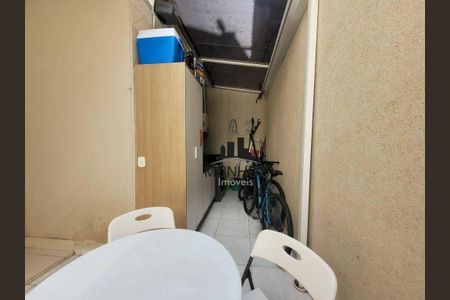 8_photo/94dce1e3ff.a00221027b9b2332-ATLAS-2470a741-3c4f-42a5-909b-912b1065bb9e.jpg de casa à venda com 3 quartos, 133m² em Orleans, Curitiba