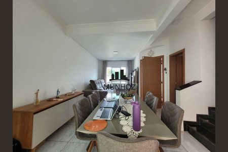 7_photo/94dce1e3ff.a00221027b9b2332-ATLAS-ac762a5c-9fdc-4a33-8800-bddfdfd98779.jpg de casa à venda com 3 quartos, 133m² em Orleans, Curitiba