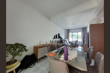 8_photo/94dce1e3ff.a00221027b9b2332-ATLAS-ebfab064-b112-4c3b-8399-9a82b8559305.jpg de casa à venda com 3 quartos, 133m² em Orleans, Curitiba