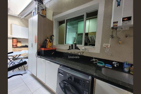 19_photo/94dce1e3ff.a00221027b9b2332-ATLAS-f7047b3a-82d7-4a14-8da8-a44488ed2425.jpg de casa à venda com 3 quartos, 133m² em Orleans, Curitiba