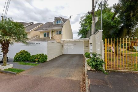 3_photo/94dce1e535.bddefe4d56cdd9fb-ATLAS-0a0c1093-80fd-468f-a647-bc84477ed8a2.jpg de casa à venda com 4 quartos, 145m² em Orleans, Curitiba