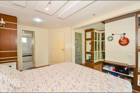 6_photo/94dce1e535.bddefe4d56cdd9fb-ATLAS-1a760991-c73d-46db-bc69-fe605a671ef1.jpg de casa à venda com 4 quartos, 145m² em Orleans, Curitiba