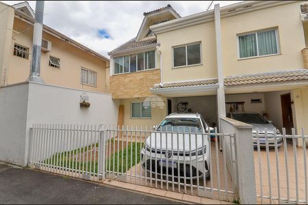 10_photo/94dce1e535.bddefe4d56cdd9fb-ATLAS-298f99c4-e530-4800-bacd-f1b37e839fa3.jpg de casa à venda com 4 quartos, 145m² em Orleans, Curitiba