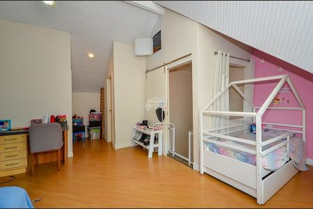 28_photo/94dce1e535.bddefe4d56cdd9fb-ATLAS-4b4a5906-40c9-4347-a1d6-0517c2f760e3.jpg de casa à venda com 4 quartos, 145m² em Orleans, Curitiba