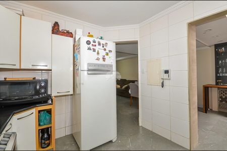 12_photo/94dce1e535.bddefe4d56cdd9fb-ATLAS-54d73068-53fe-496e-9d35-61f73266a44b.jpg de casa à venda com 4 quartos, 145m² em Orleans, Curitiba