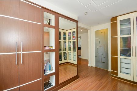 25_photo/94dce1e535.bddefe4d56cdd9fb-ATLAS-95d26409-3b8a-418b-b7a8-b555f4b73759.jpg de casa à venda com 4 quartos, 145m² em Orleans, Curitiba