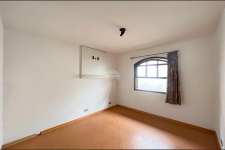 3_photo/94dce1e541.8ca146e4695ff152-ATLAS-aabe09ff-ad94-475e-a8ca-02f1f23e90c7.jpg de casa à venda com 5 quartos, 300m² em Orleans, Curitiba