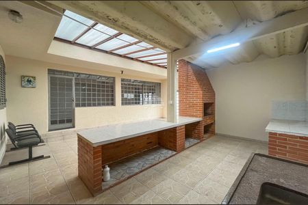 4_photo/94dce1e541.8ca146e4695ff152-ATLAS-bef1130d-4d36-4cfe-86b3-43a356649c02.jpg de casa para alugar com 5 quartos, 300m² em Orleans, Curitiba