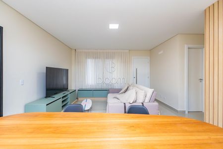 12_photo/94dce1e56d.0176ad22bcbf6d3f-ATLAS-eecb16e3-2405-42ff-adf0-775475e1e21e.jpg de casa à venda com 3 quartos, 130m² em Orleans, Curitiba