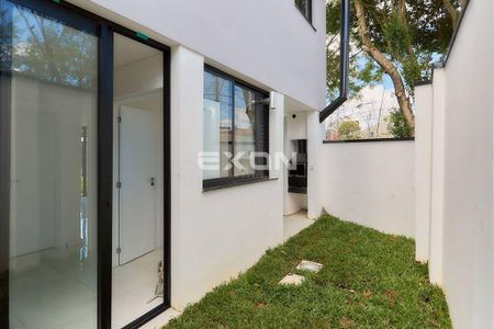 5_photo/94dce1e583.9803aeba41cbaf1e-ATLAS-057a6d48-1dd1-450a-bbb9-6311a83ba0b7.jpg de casa à venda com 3 quartos, 158m² em Orleans, Curitiba