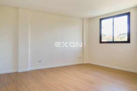 10_photo/94dce1e583.9803aeba41cbaf1e-ATLAS-974772e0-51c8-4d01-85bd-99fad18f363c.jpg de casa à venda com 3 quartos, 158m² em Orleans, Curitiba