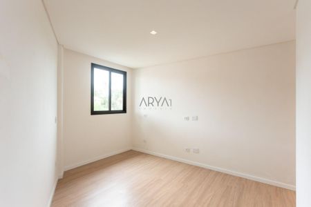 10_photo/94dce1e589.9ac8137cd9ff1cb7-ATLAS-262acd89-dbc4-4e10-aee3-7dbea630803e.jpg de casa à venda com 3 quartos, 133m² em Orleans, Curitiba