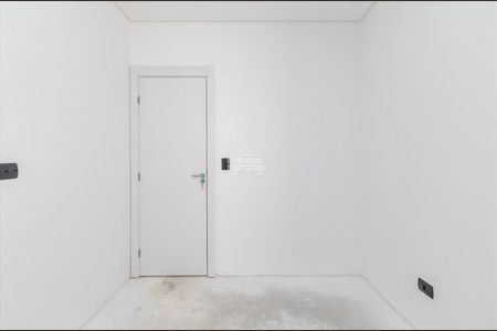 29_photo/94dce1e59f.525c41d69492bd96-ATLAS-3c2b1db2-eff8-46ac-bee4-396ca16aa441.jpg de casa à venda com 3 quartos, 171m² em Orleans, Curitiba