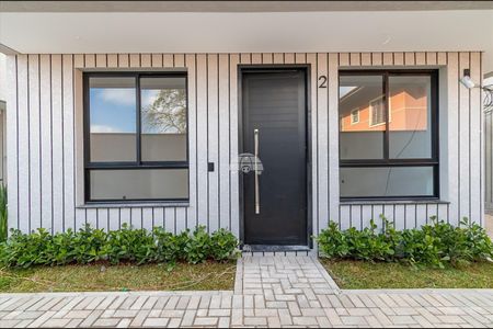 10_photo/94dce1e59f.f96323675bf619bb-ATLAS-52b76247-6c38-49c7-b4ef-5fd400cbad0d.jpg de casa à venda com 3 quartos, 171m² em Orleans, Curitiba