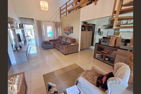 12_photo/94dce1e6a9.621ee2e78907adfc-ATLAS-58329d5d-2675-4ec4-97d9-5ea4c9239e09.jpg de casa à venda com 3 quartos, 180m² em Orleans, Curitiba