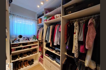 30_photo/94dce1e6a9.621ee2e78907adfc-ATLAS-60324def-c6dd-4712-90f5-ac4cf32ecf23.jpg de casa à venda com 3 quartos, 180m² em Orleans, Curitiba