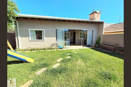 40_photo/94dce1e6a9.621ee2e78907adfc-ATLAS-bd42fe6d-a67f-4a49-adb9-13d29fcdb3bd.jpg de casa à venda com 3 quartos, 180m² em Orleans, Curitiba