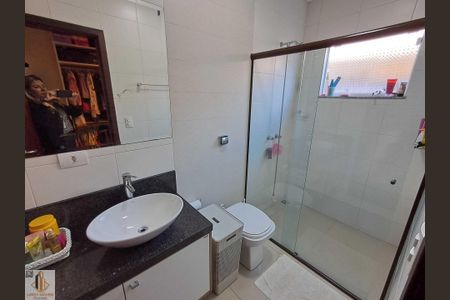 34_photo/94dce1e6a9.621ee2e78907adfc-ATLAS-dc50f16e-9dd6-4594-8eb1-ba3a52172e2c.jpg de casa à venda com 3 quartos, 180m² em Orleans, Curitiba