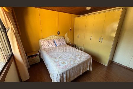 3_photo/94dce1e6cd.859d3ea7f11d789b-ATLAS-11a8e029-9e2a-439c-b8bb-605626beca35.jpg de casa à venda com 3 quartos, 180m² em Orleans, Curitiba