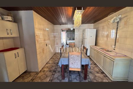 5_photo/94dce1e6cd.859d3ea7f11d789b-ATLAS-9b1fcb1f-6db5-46f4-8142-b4fe9dbae6f2.jpg de casa à venda com 3 quartos, 180m² em Orleans, Curitiba