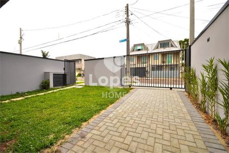 4_photo/94dce1e8a1.23351eba74f1df34-ATLAS-29f819c9-c671-49a5-86da-0c8298bb14b4.jpg de casa à venda com 3 quartos, 104m² em Orleans, Curitiba