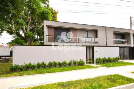 13_photo/94dce1e8a1.aafc750051720c32-ATLAS-7f9575ad-caa5-43d3-a1b3-66ec08cd38de.jpg de casa à venda com 3 quartos, 133m² em Orleans, Curitiba