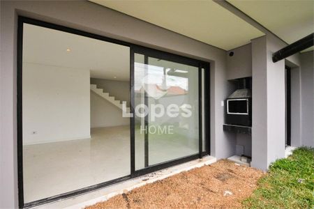 19_photo/94dce1e8a1.ceff8192393c33de-ATLAS-5ae436ee-54fa-4b5d-8ab1-dbb5a557f8f1.jpg de casa à venda com 3 quartos, 120m² em Orleans, Curitiba