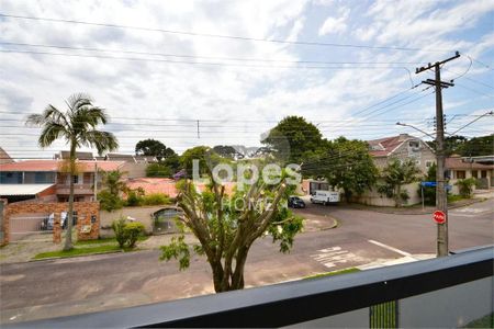 8_photo/94dce1e8a1.ceff8192393c33de-ATLAS-a066f4cc-4817-4113-973a-be91fc57cb95.jpg de casa à venda com 3 quartos, 120m² em Orleans, Curitiba