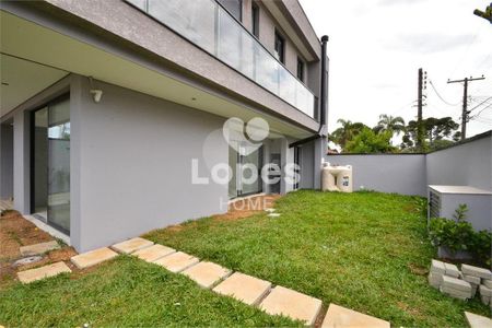 13_photo/94dce1e8a1.ceff8192393c33de-ATLAS-b29ab98f-2167-4292-bf16-19a8762fbae0.jpg de casa à venda com 3 quartos, 120m² em Orleans, Curitiba