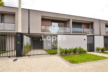 7_photo/94dce1e8a7.f861ecc718bdcbd7-ATLAS-2e7c9af7-a8a0-445f-a38b-34fd7a924064.jpg de casa à venda com 3 quartos, 104m² em Orleans, Curitiba