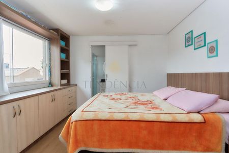 2_photo/94dce1eafb.9a3fade5e14ad533-ATLAS-1b85dfcb-6511-4dc6-a415-5b47122940fd.jpg de casa à venda com 4 quartos, 155m² em São Braz, Curitiba