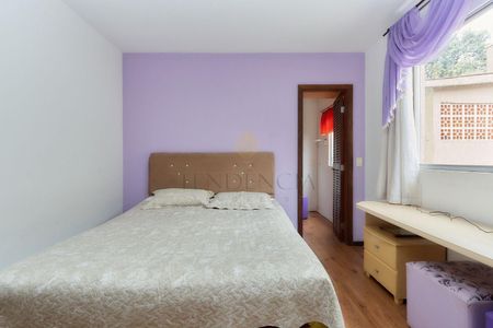 8_photo/94dce1eafb.9a3fade5e14ad533-ATLAS-49baad9f-1b06-42ba-aa09-1a9c945e869f.jpg de casa à venda com 4 quartos, 155m² em São Braz, Curitiba