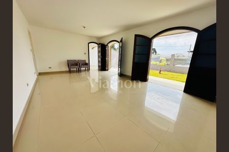 4_photo/94dce1eb69.4f0f11c8b1d619b9-ATLAS-1a891512-3691-4e88-a453-72422242fa05.jpg de casa à venda com 3 quartos, 138m² em São Braz, Curitiba